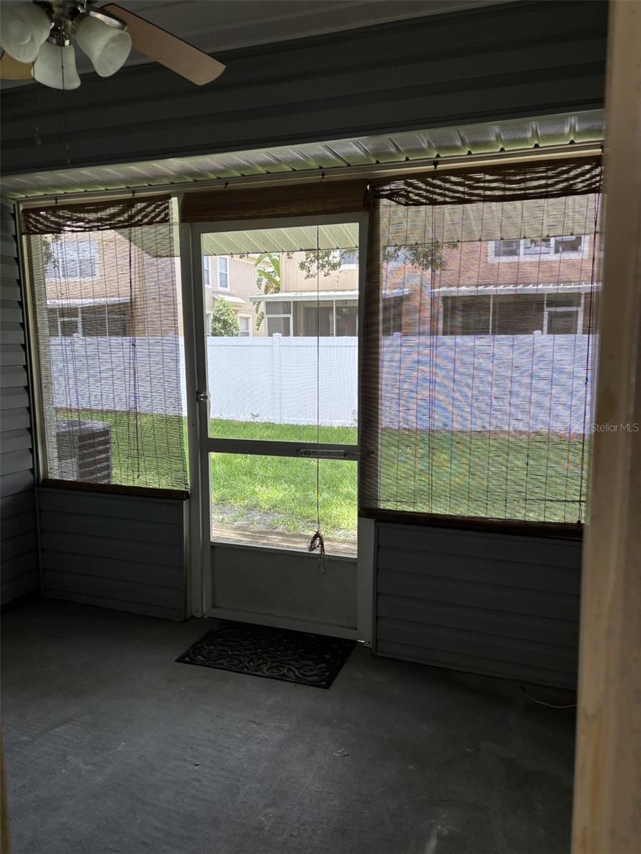 8525 J R Manor Dr Property Photo 19