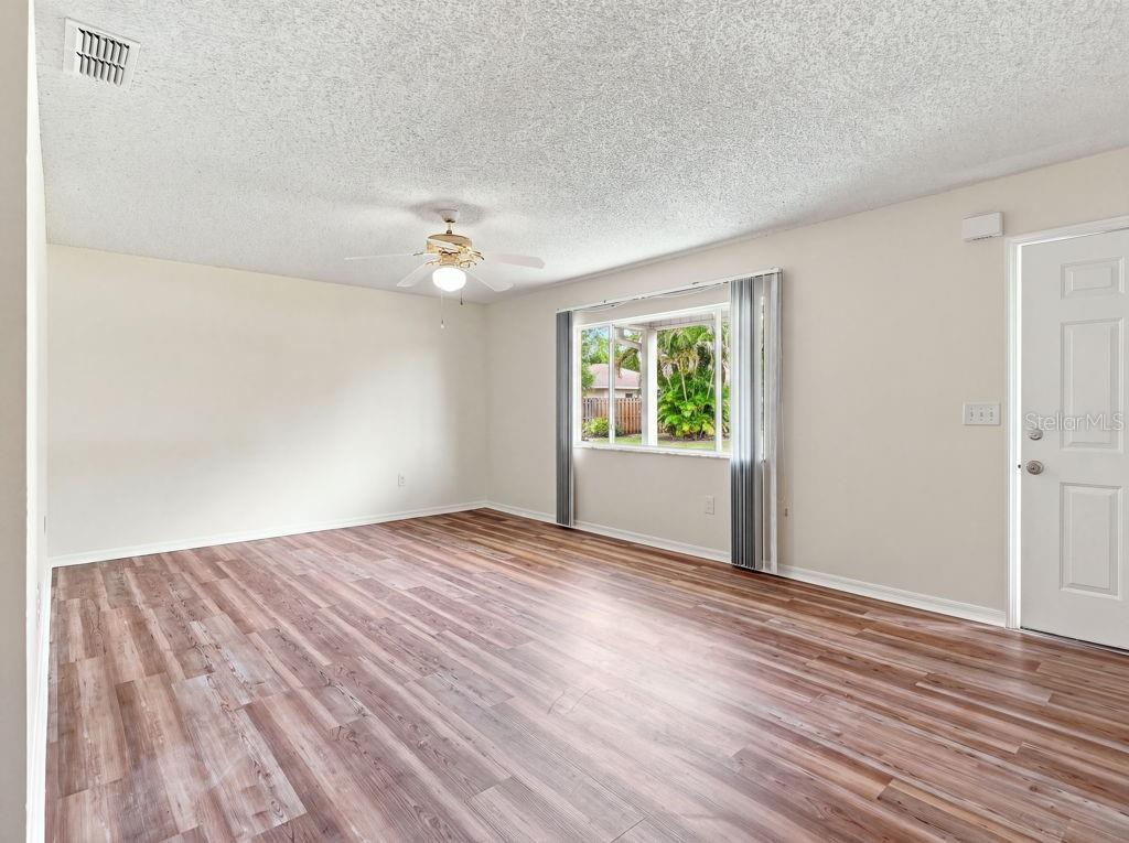 17624 Se 108th Ter Property Photo 4