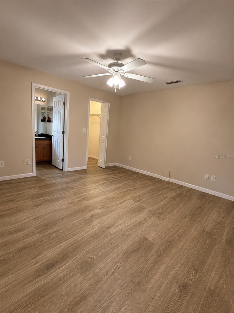 2743 Somerset Property Photo 6