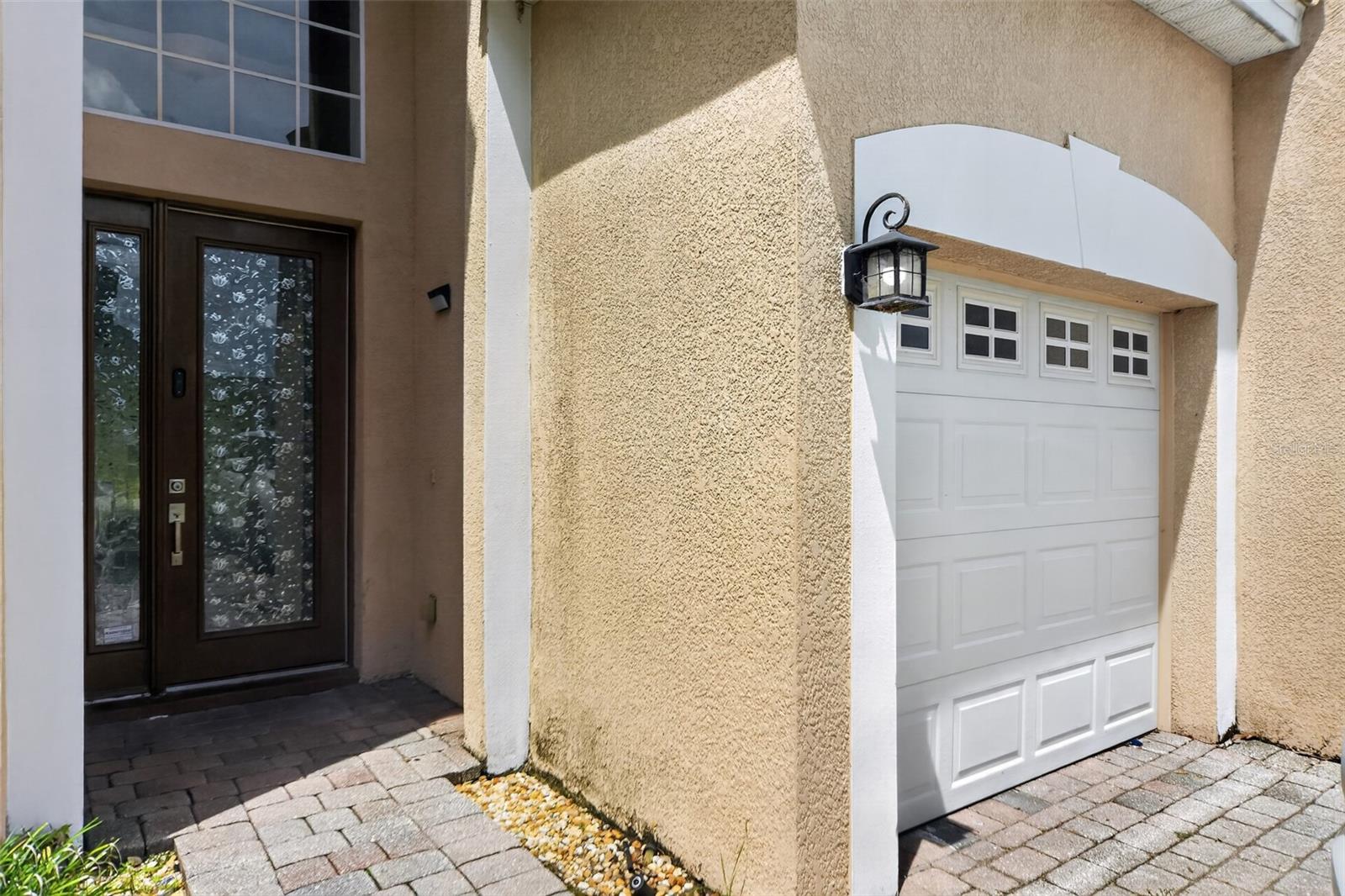 2100 Laurel Blossom Cir Property Photo 3