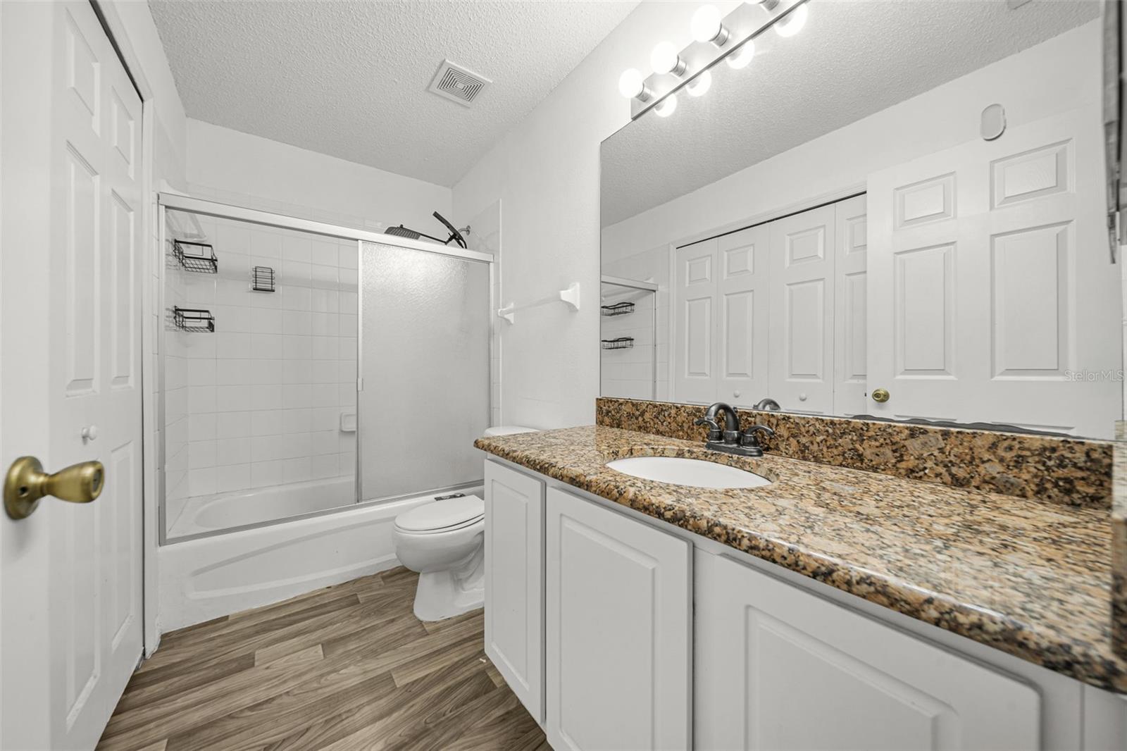 18171 Paradise Point Dr Property Photo 21
