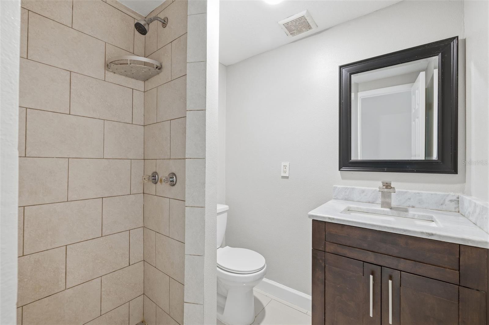 7806 Tanglewood Ln Property Photo 20