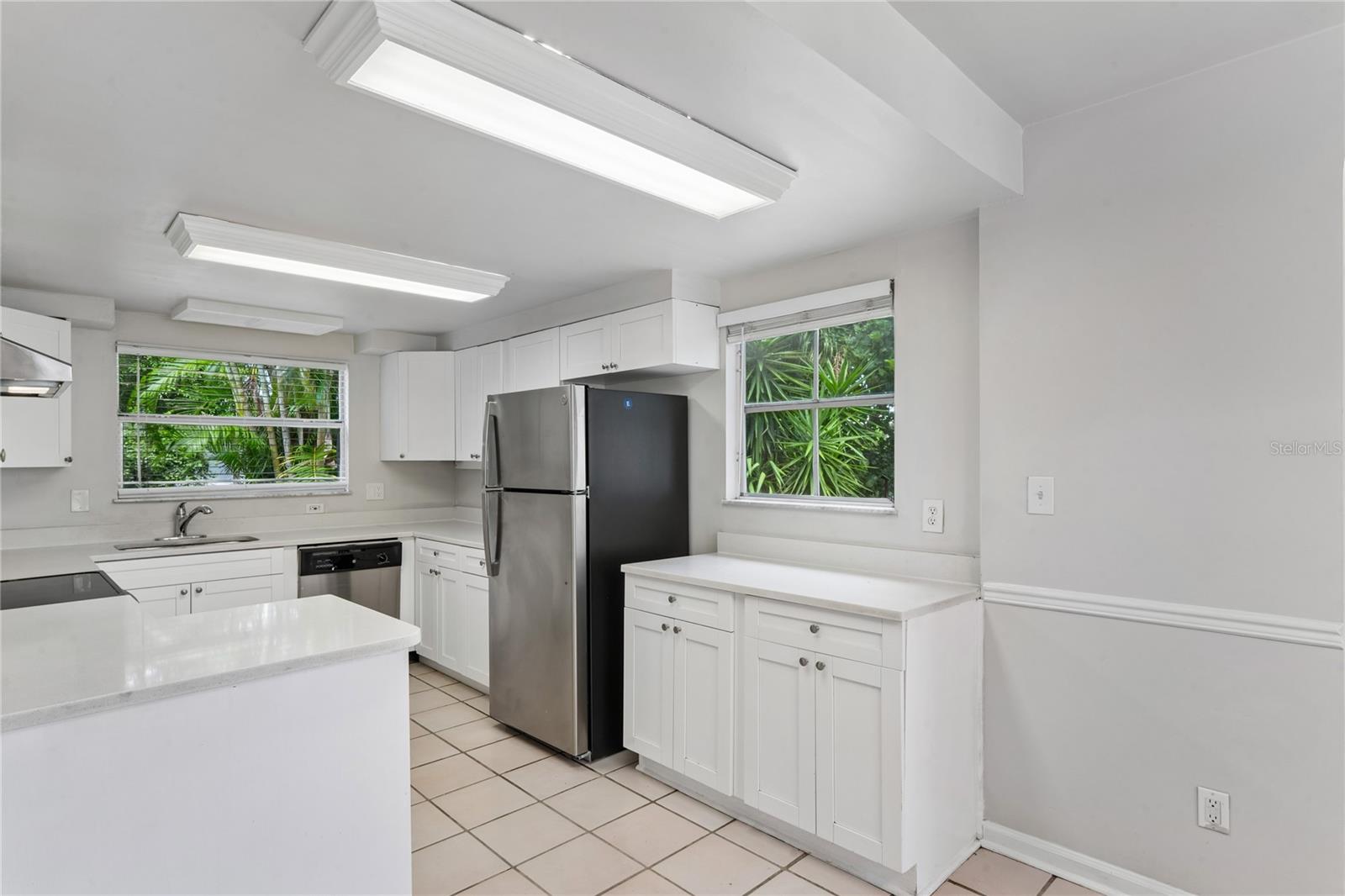 14623 Sunset Dr Property Photo 5
