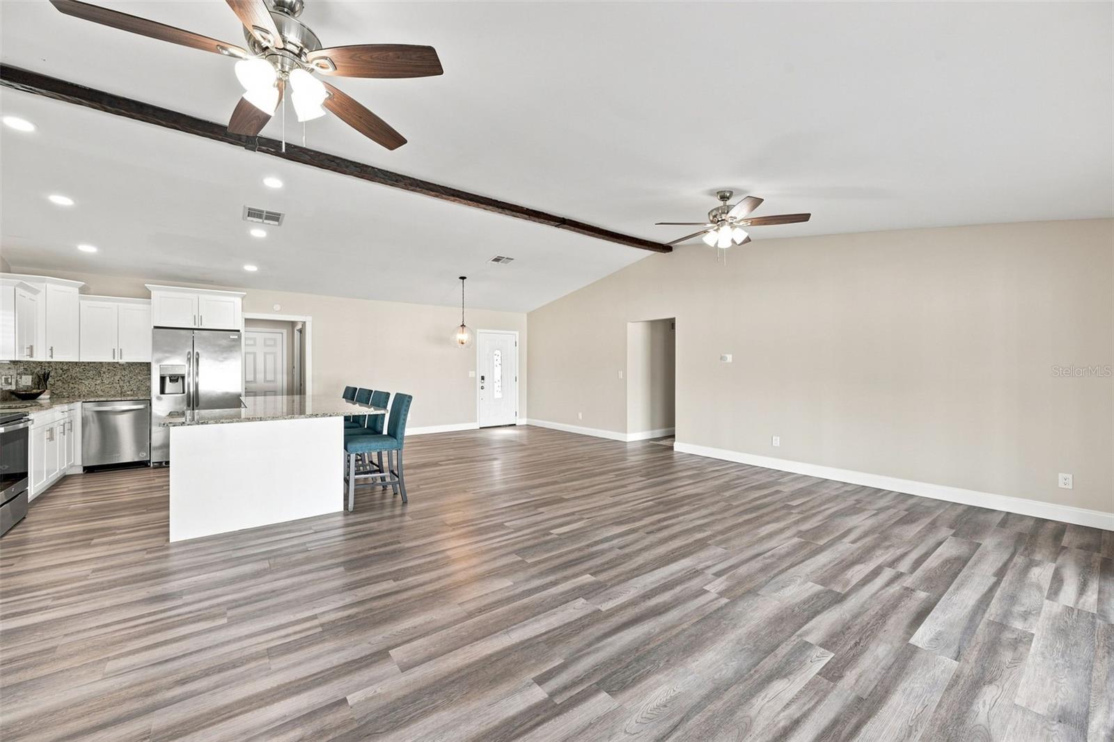 3276 Fox Hill Dr Property Photo 11