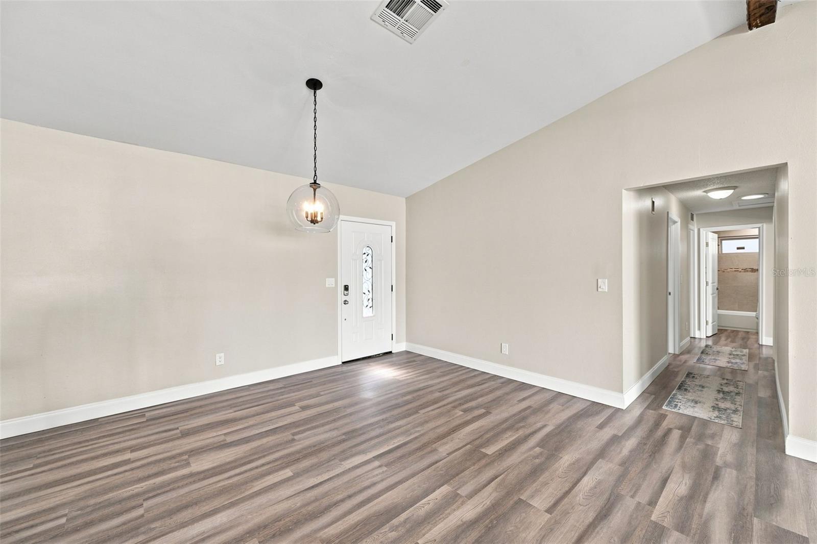 3276 Fox Hill Dr Property Photo 14