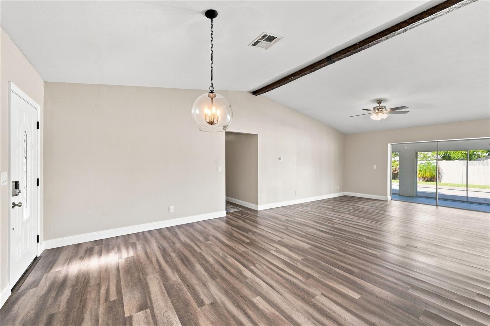 3276 Fox Hill Dr Property Photo 15