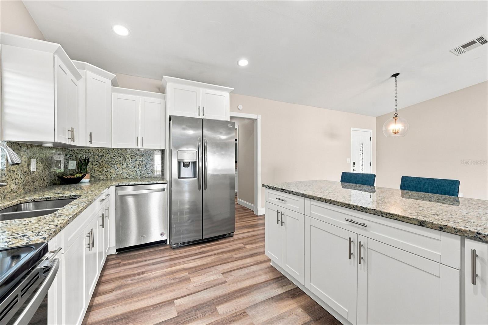 3276 Fox Hill Dr Property Photo 18