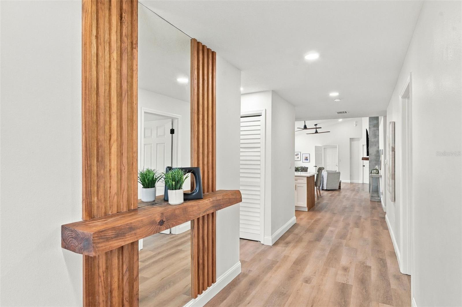 625 Folsom St S Property Photo 5