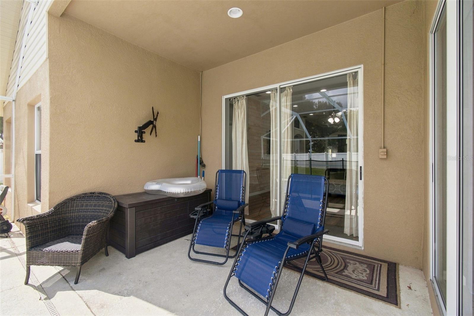 9710 White Barn Way Property Photo 42