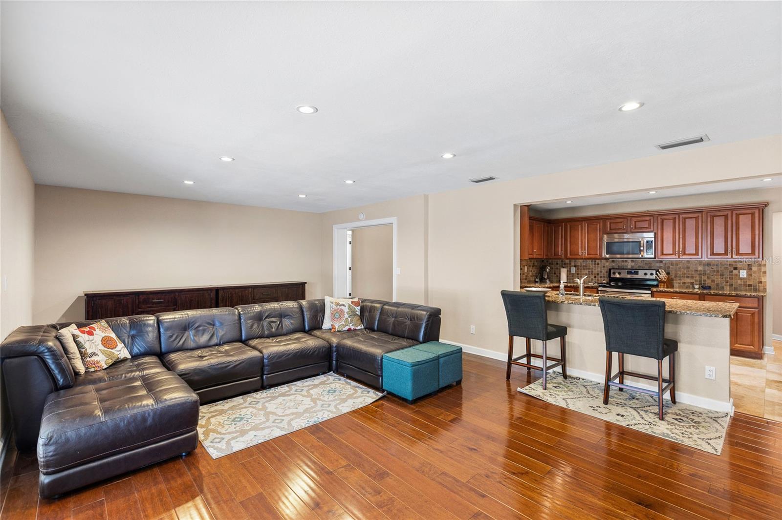 12152 Bonnie Ter Property Photo 17