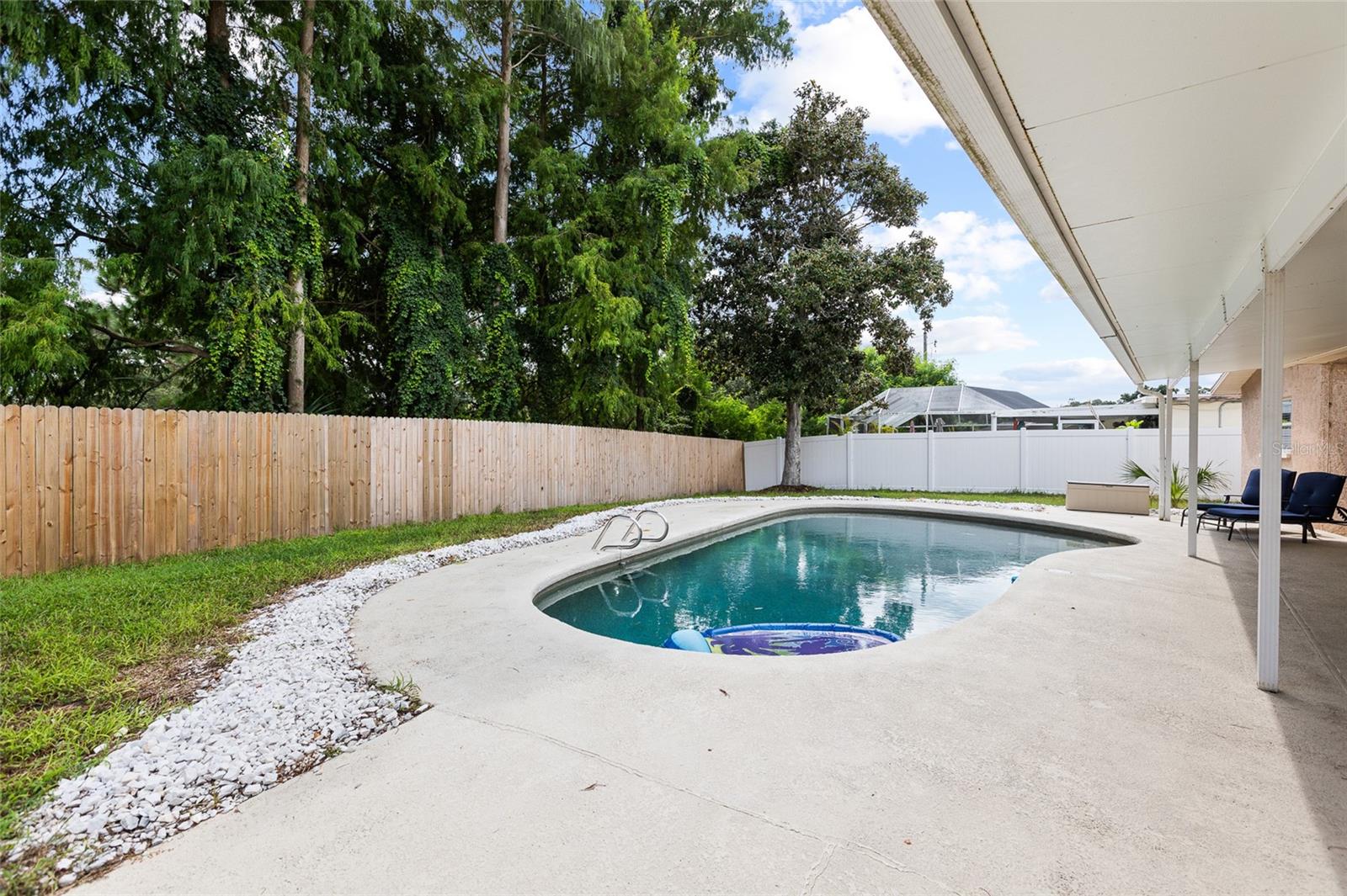 12152 Bonnie Ter Property Photo 38