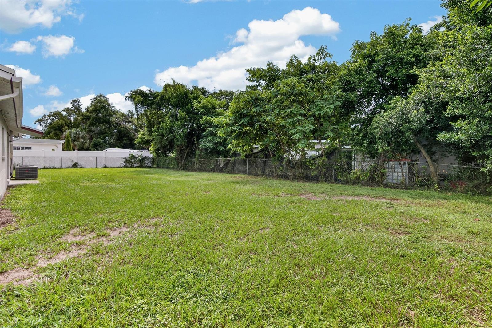 403 Alma Dr Property Photo 41