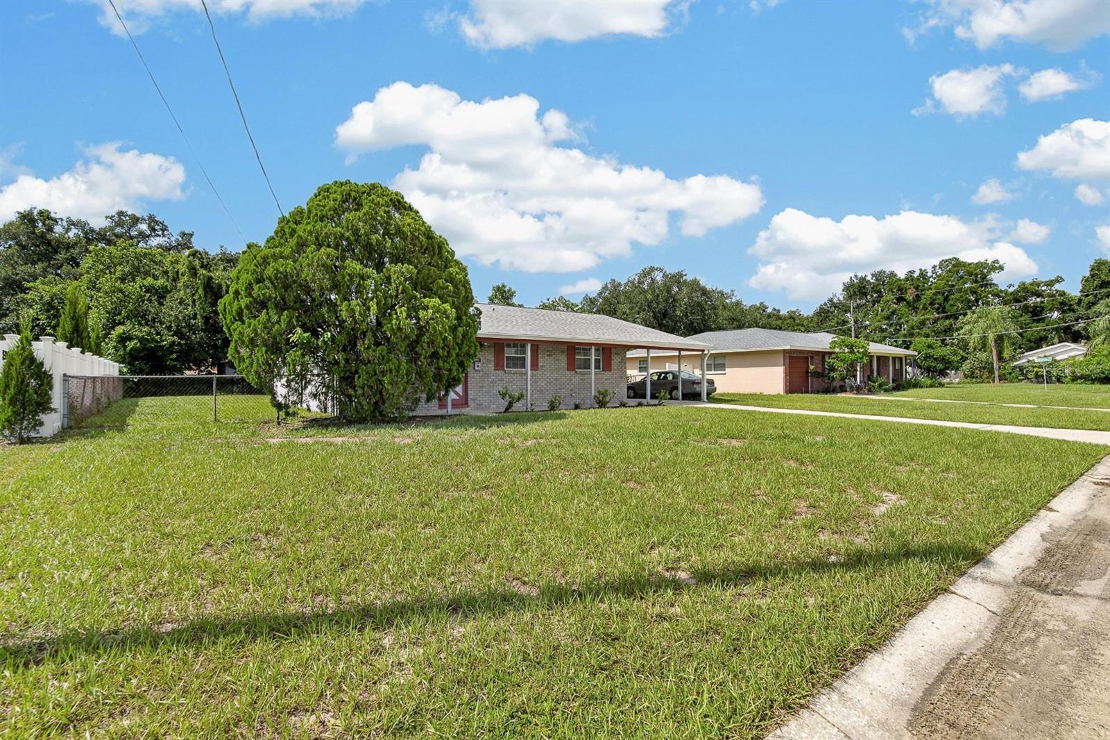 403 Alma Dr Property Photo 48