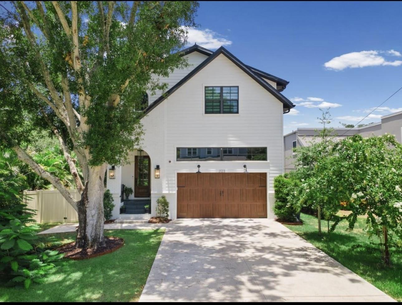 2123 S CORTEZ AVE