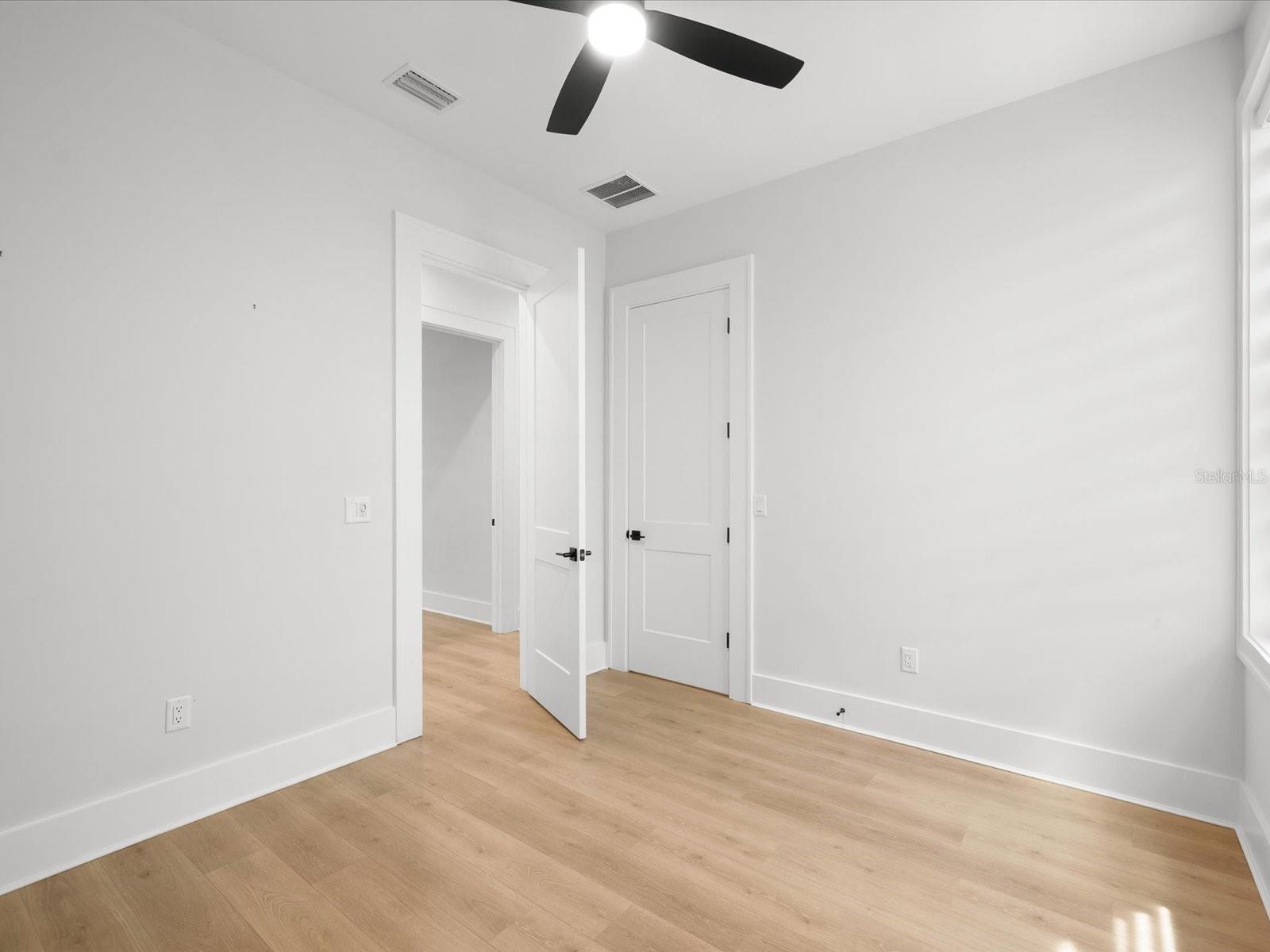 2123 S Cortez Ave Property Photo 61