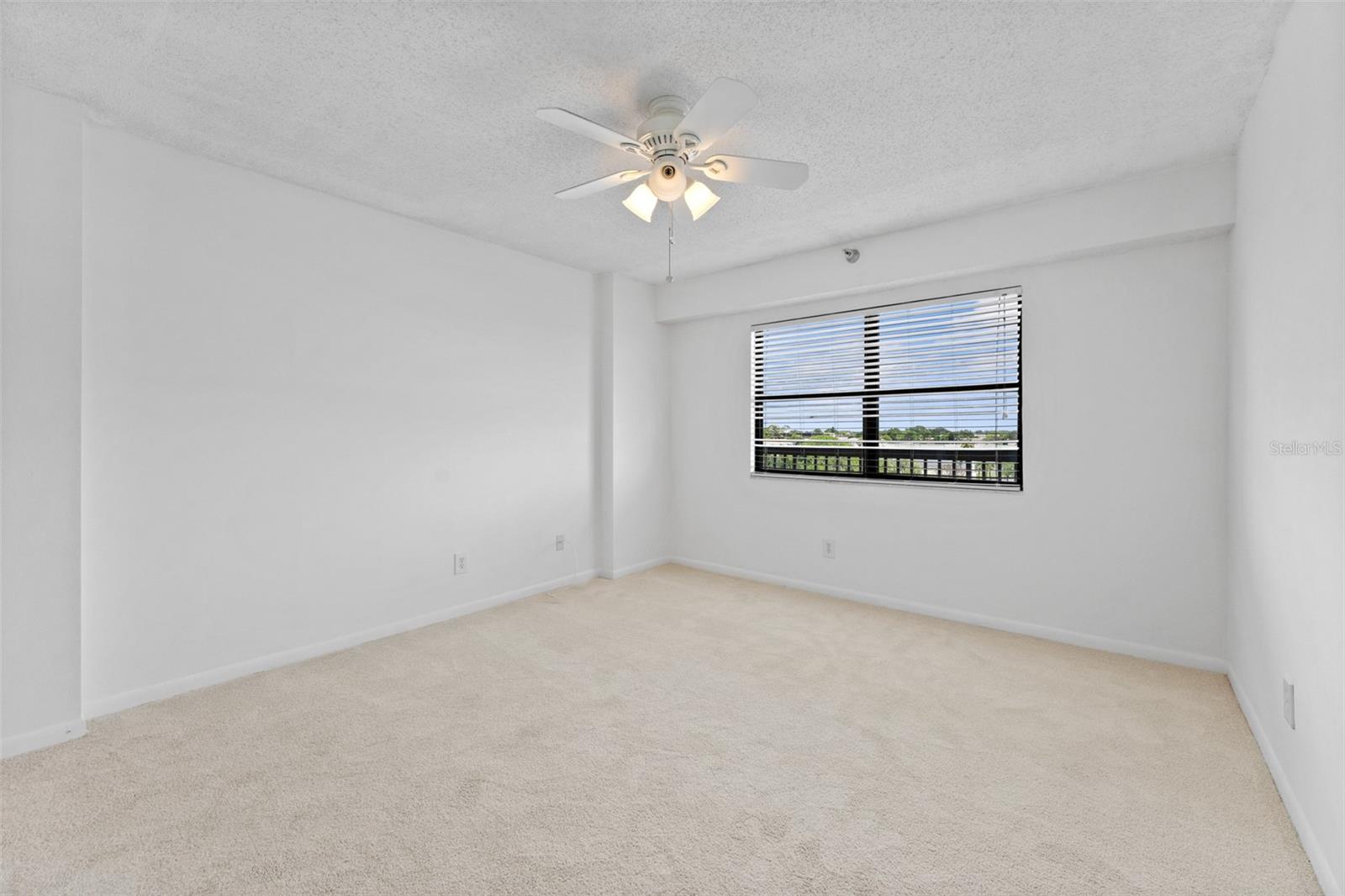 5400 Park St N #511 Property Photo 12