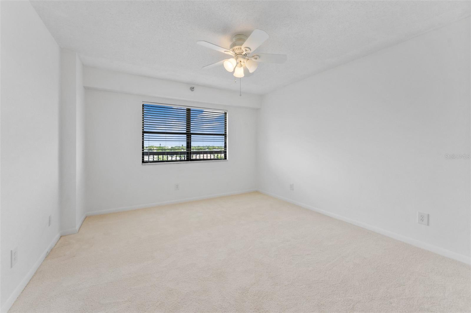 5400 Park St N #511 Property Photo 13