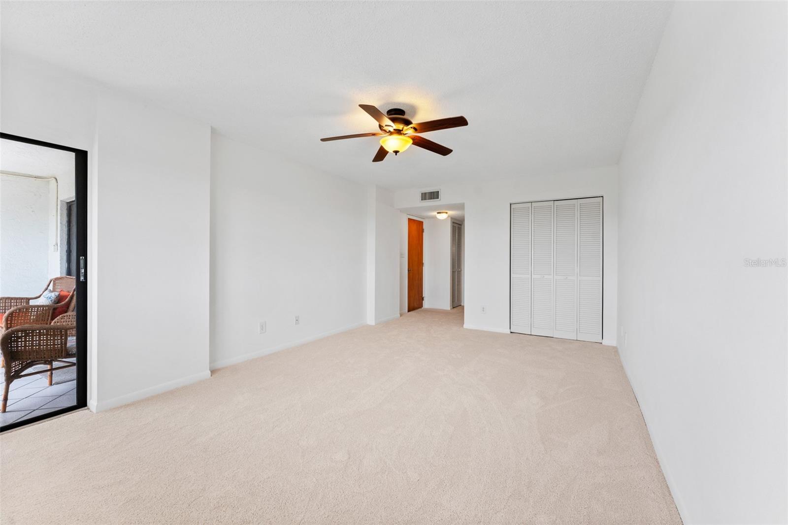 5400 Park St N #511 Property Photo 14