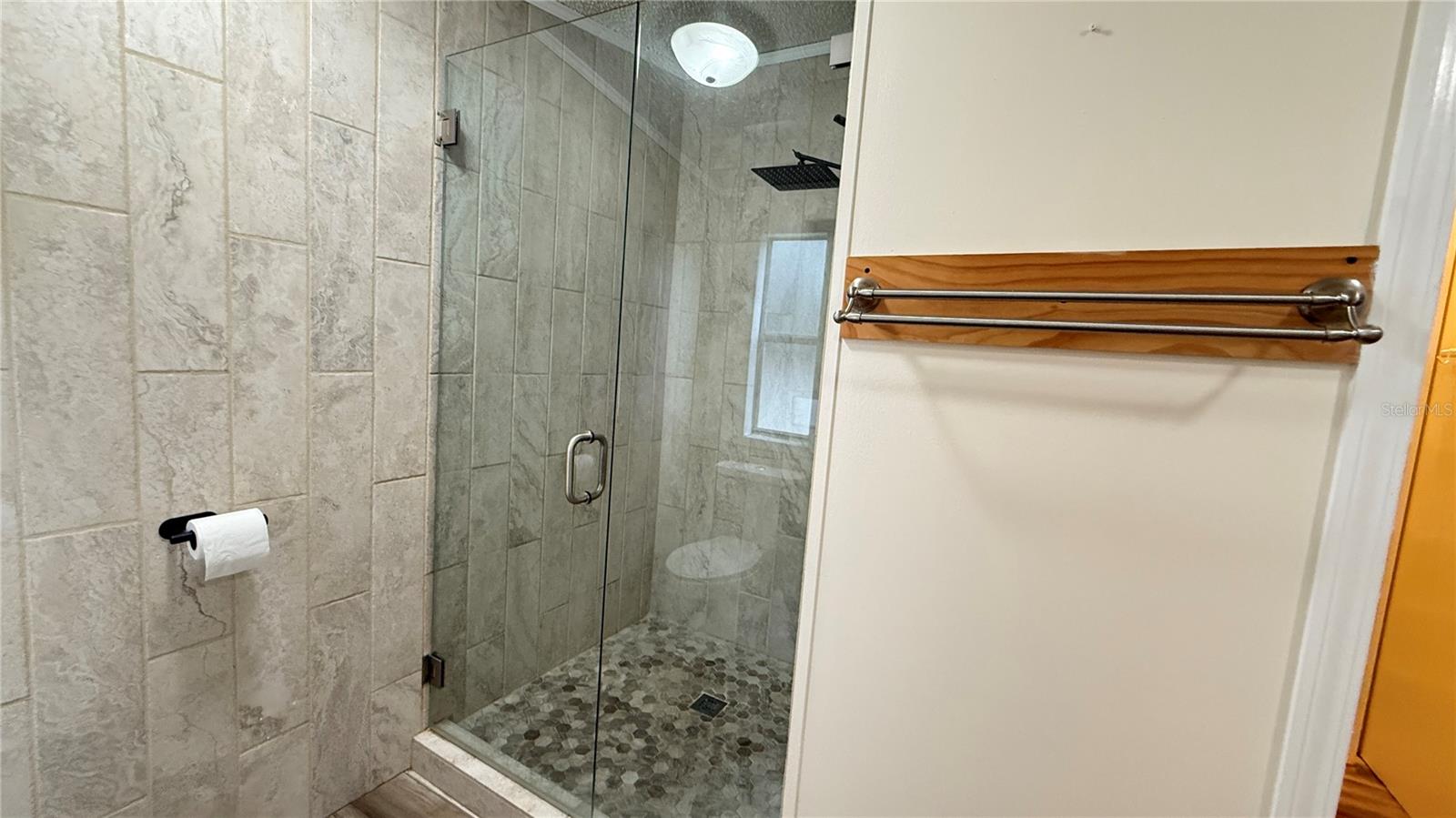 10404 Brussels Dr Property Photo 15