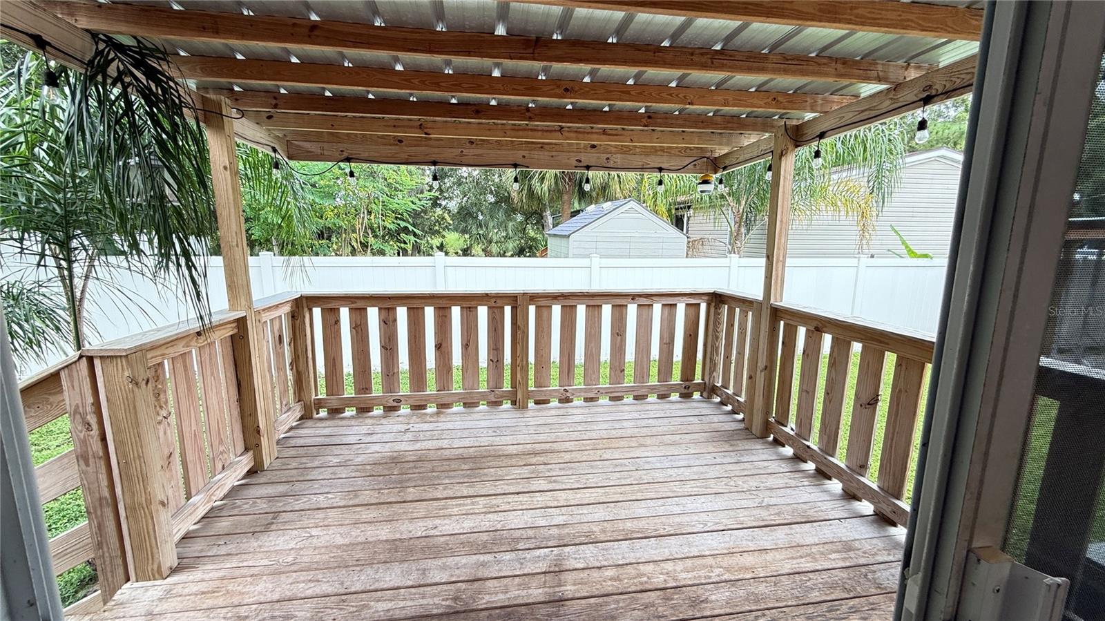 10404 Brussels Dr Property Photo 17
