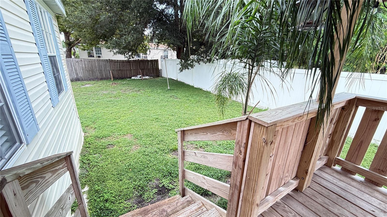 10404 Brussels Dr Property Photo 19
