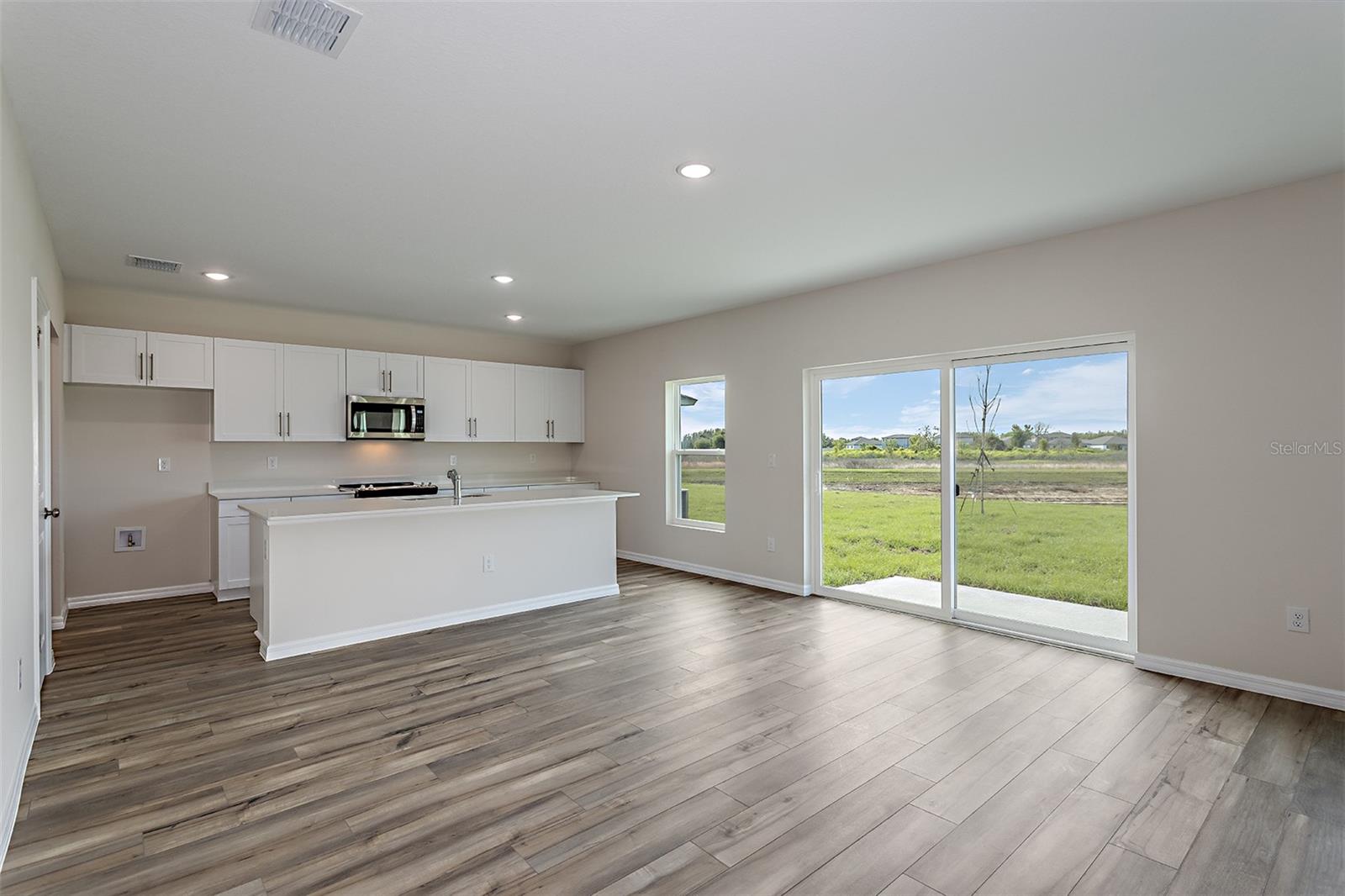 36715 Thornhedge Dr Property Photo 10