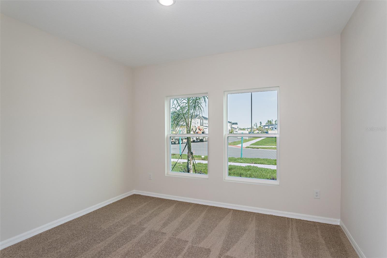 36715 Thornhedge Dr Property Photo 13