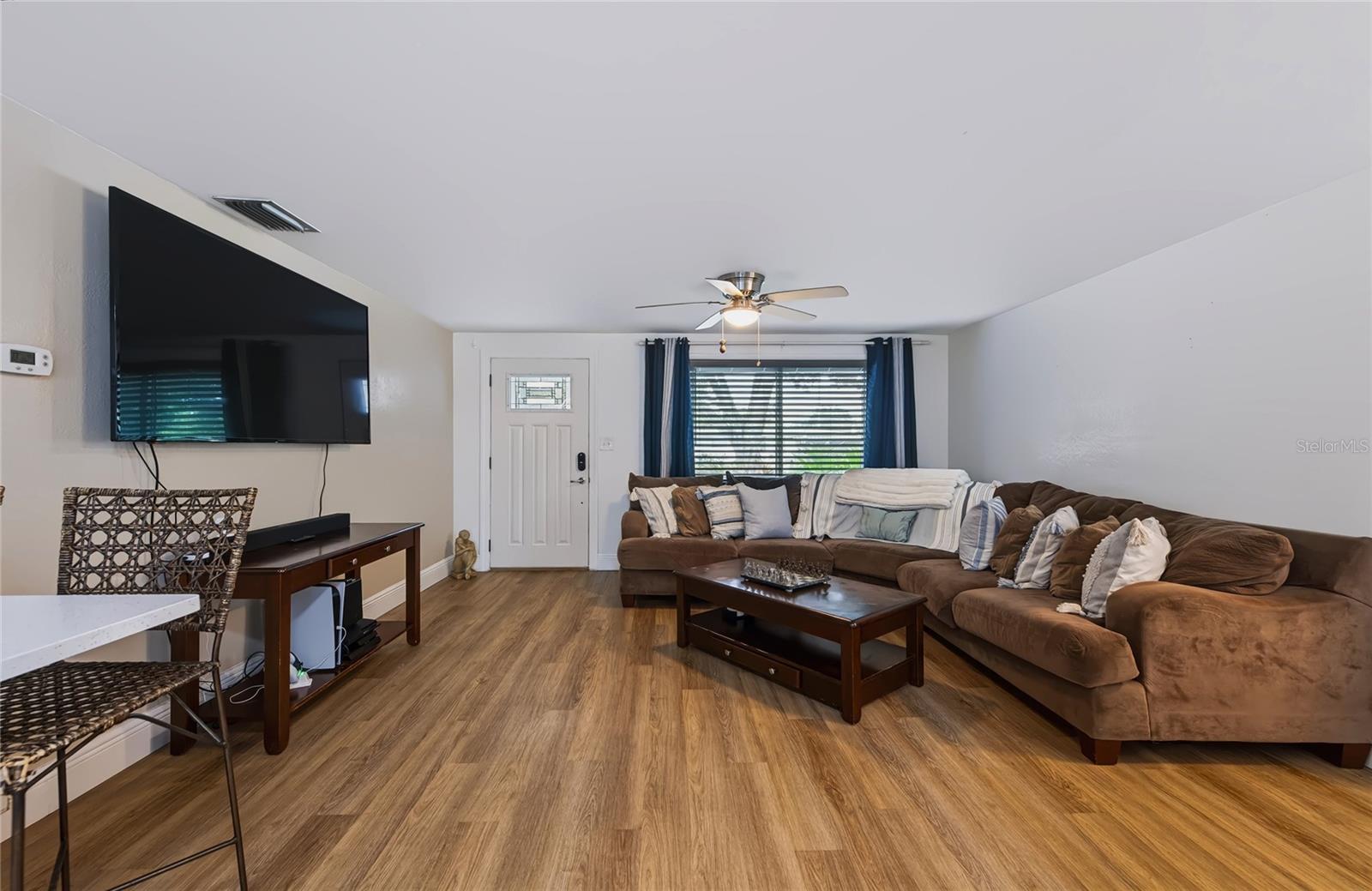 9029 Leisure Ln N Property Photo 6