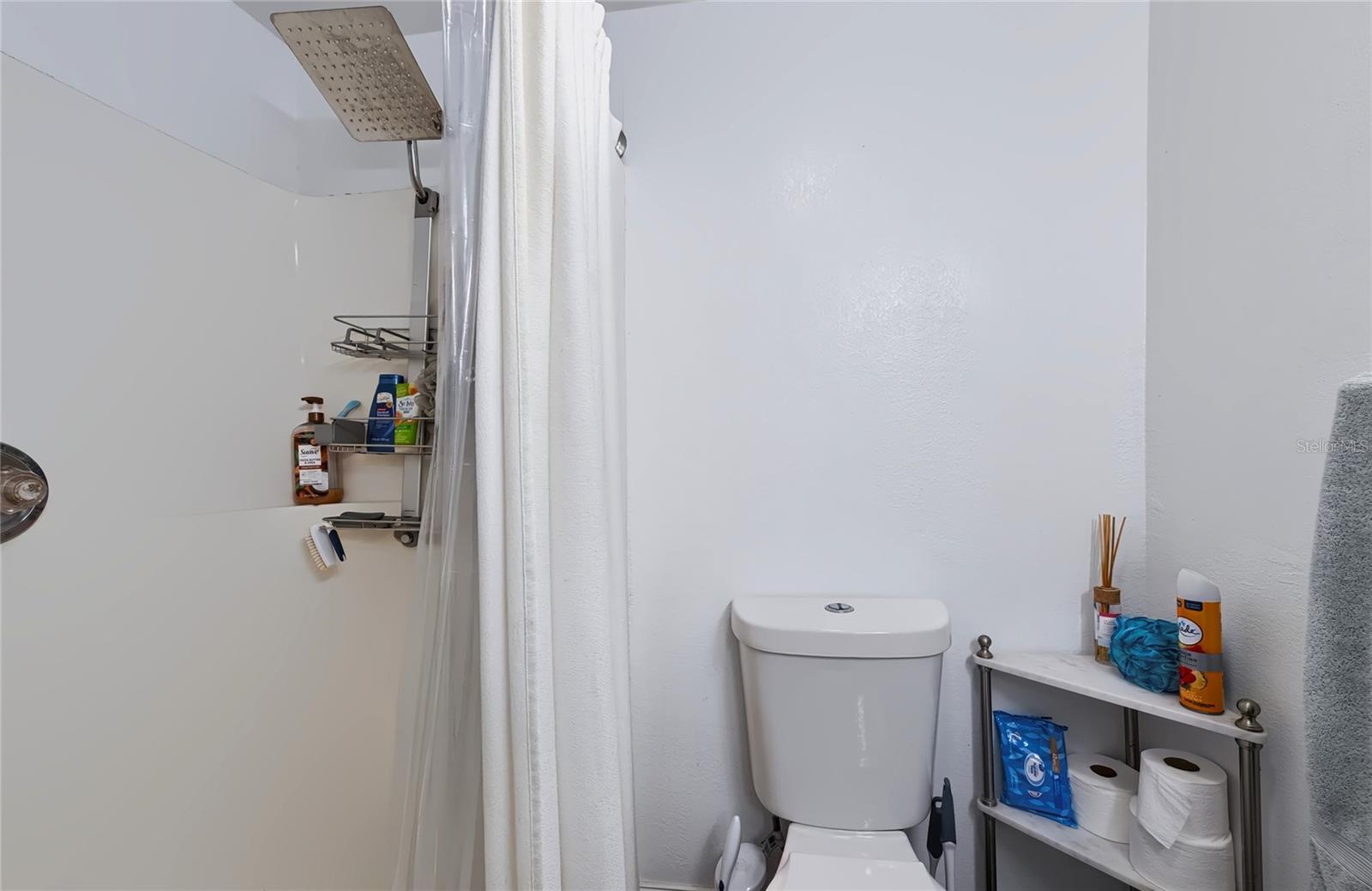 9029 Leisure Ln N Property Photo 28