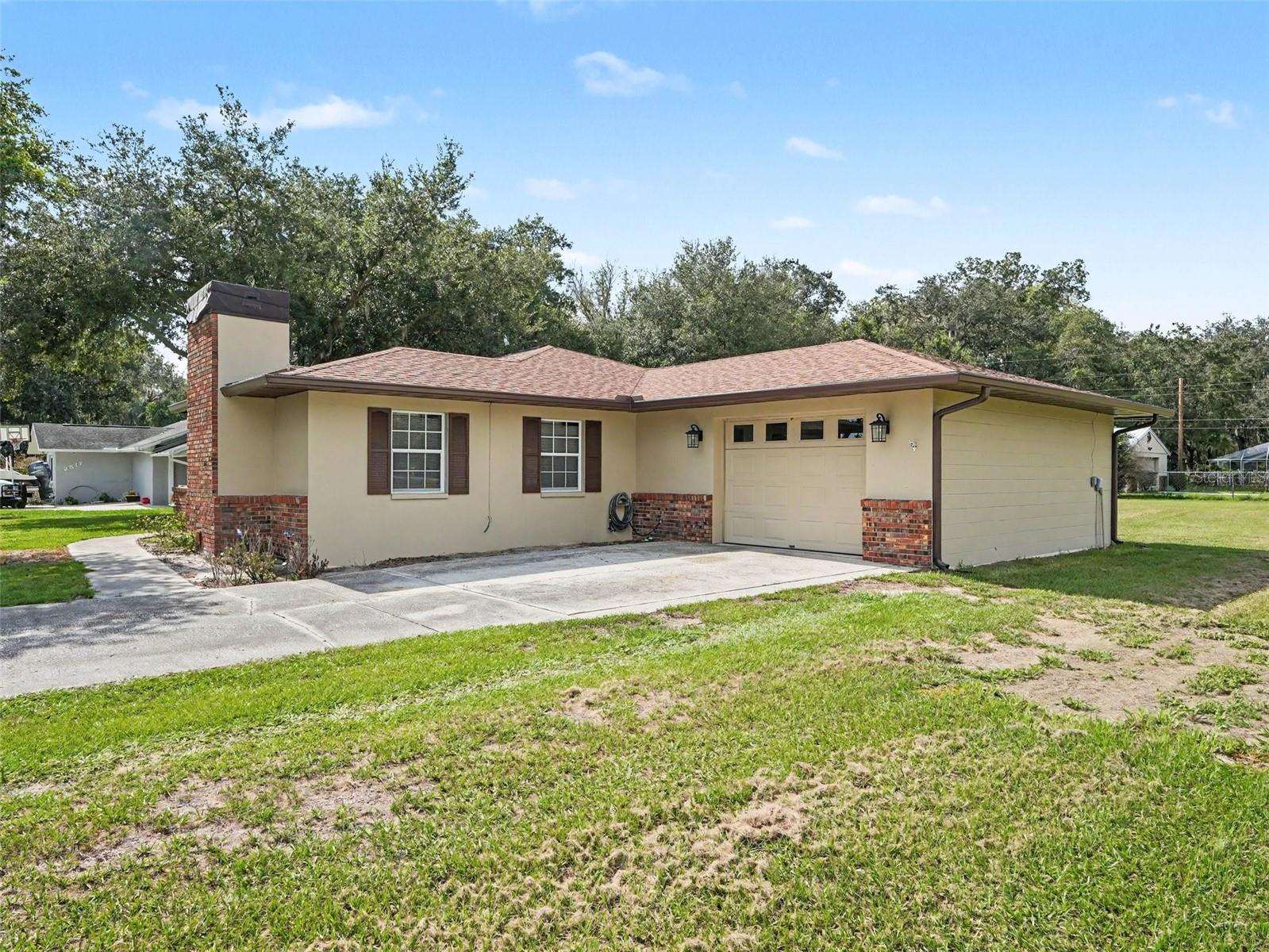 2811 John David Pl Property Photo 8
