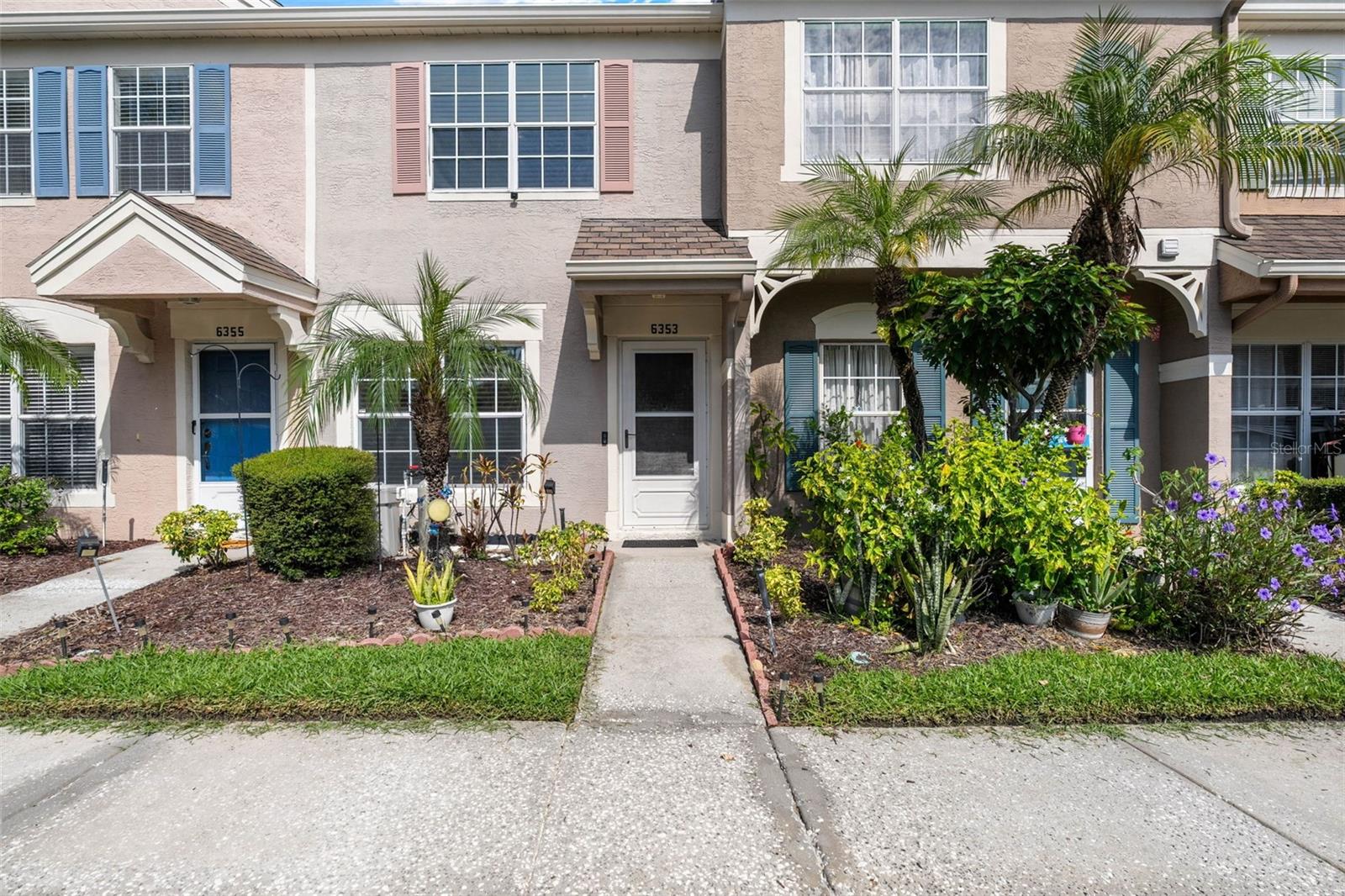 6353 Bayside Key Dr Property Photo 1