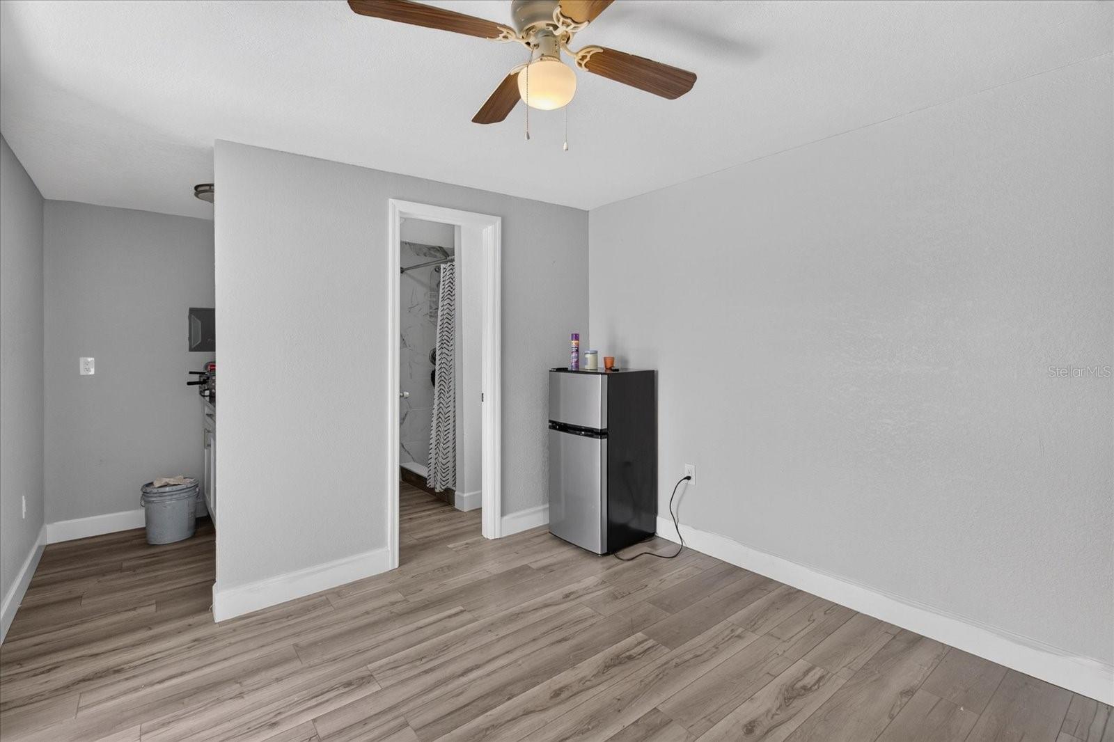 10905 N 22nd St Property Photo 61