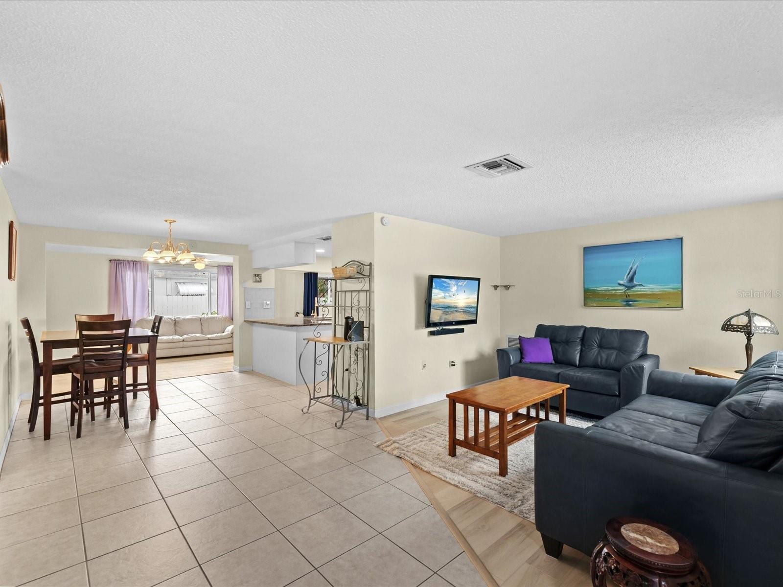 3845 Ming Tree Dr Property Photo 5