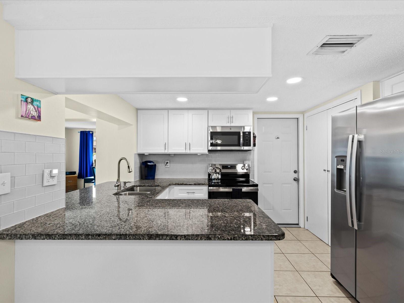 3845 Ming Tree Dr Property Photo 11