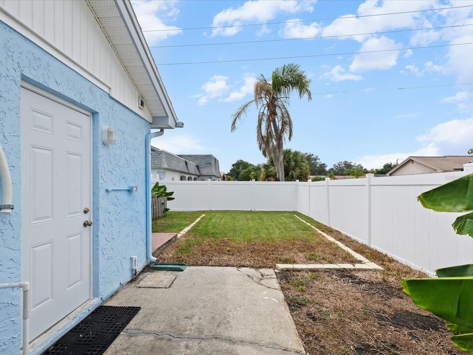 3845 Ming Tree Dr Property Photo 34