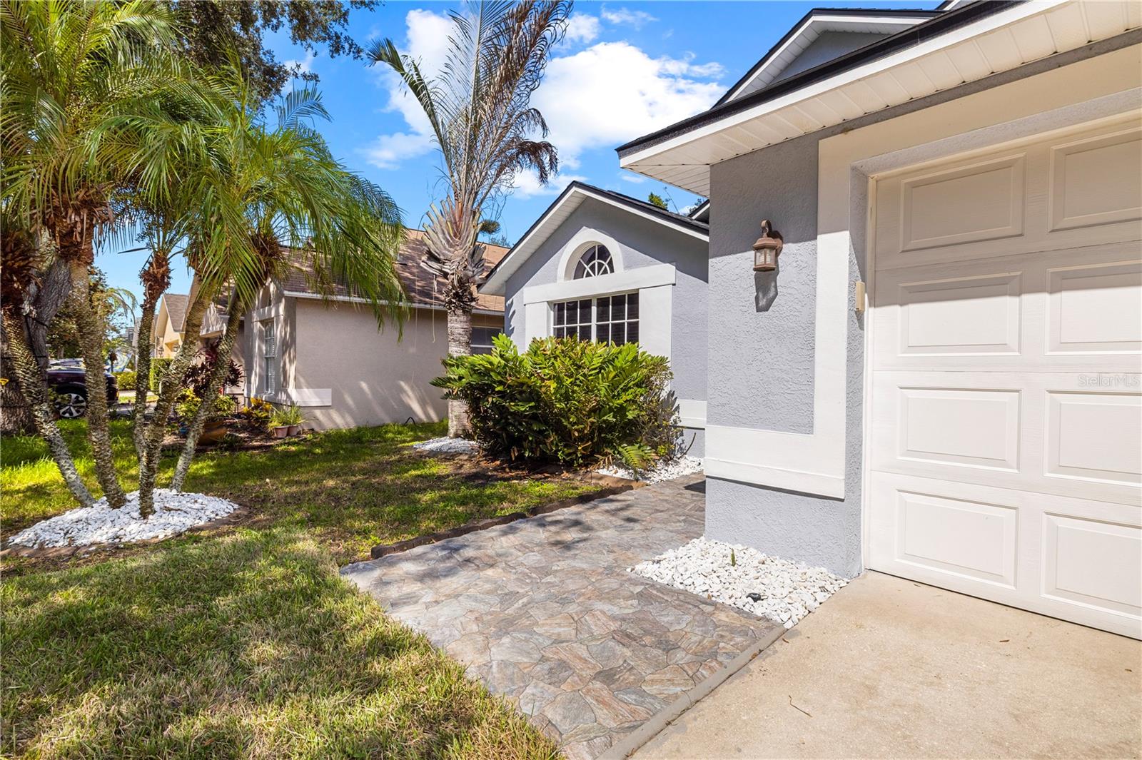 10148 Somersby Dr Property Photo 6