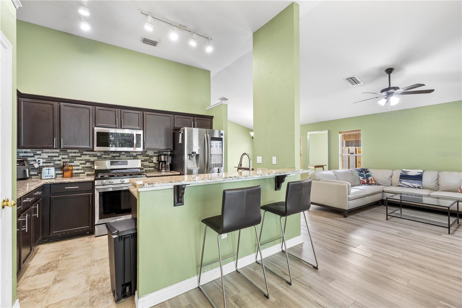10148 Somersby Dr Property Photo 16