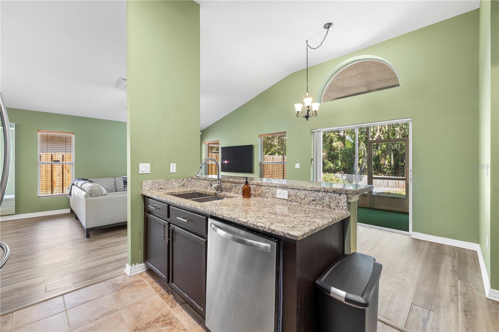 10148 Somersby Dr Property Photo 20