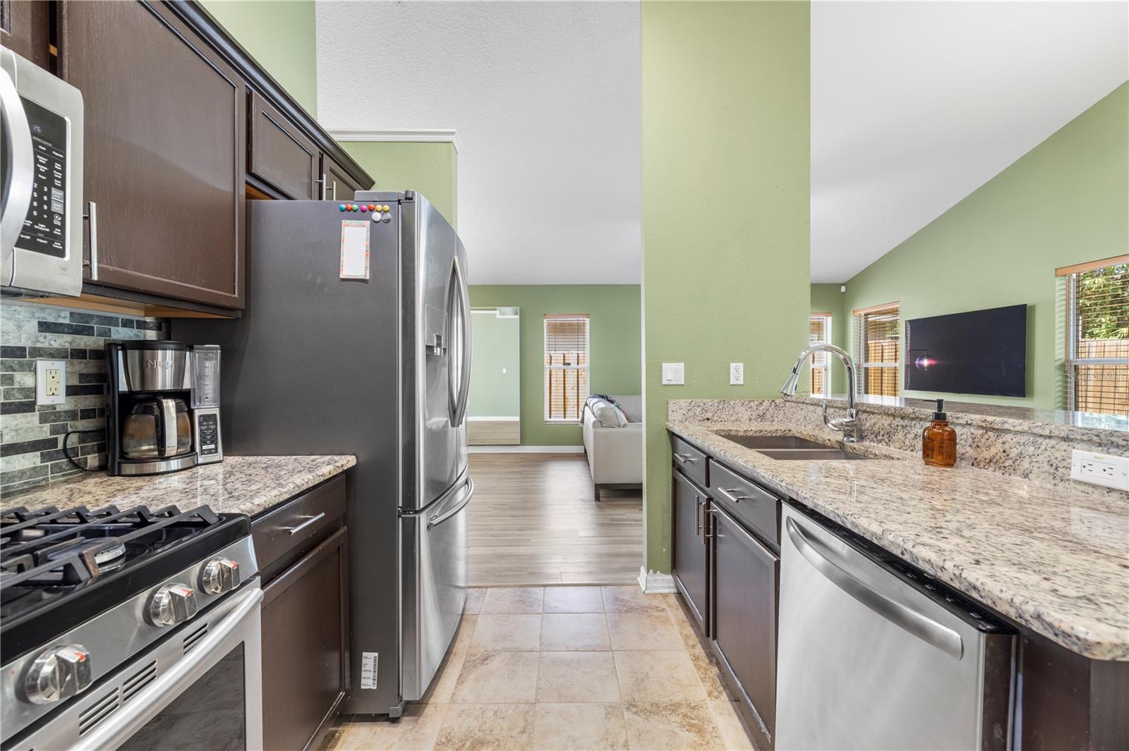 10148 Somersby Dr Property Photo 21