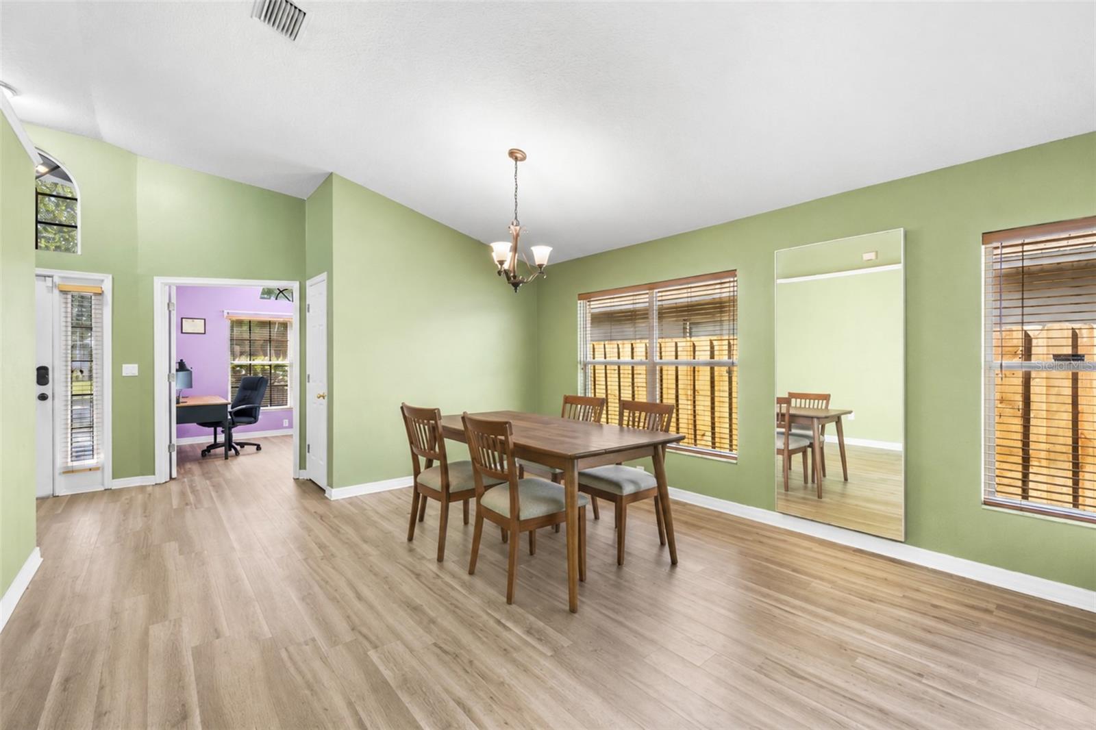 10148 Somersby Dr Property Photo 22