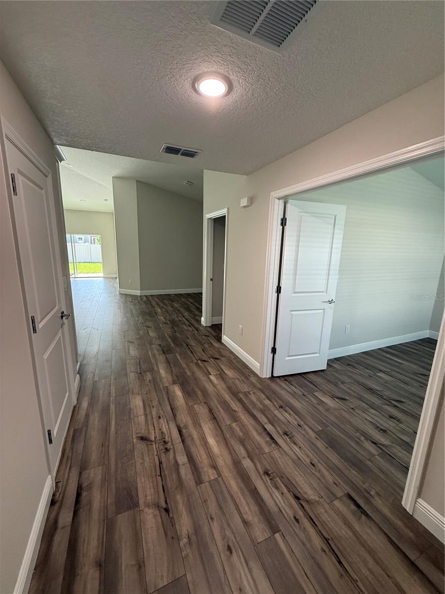 9924 Annunciation Drive Property Photo 2