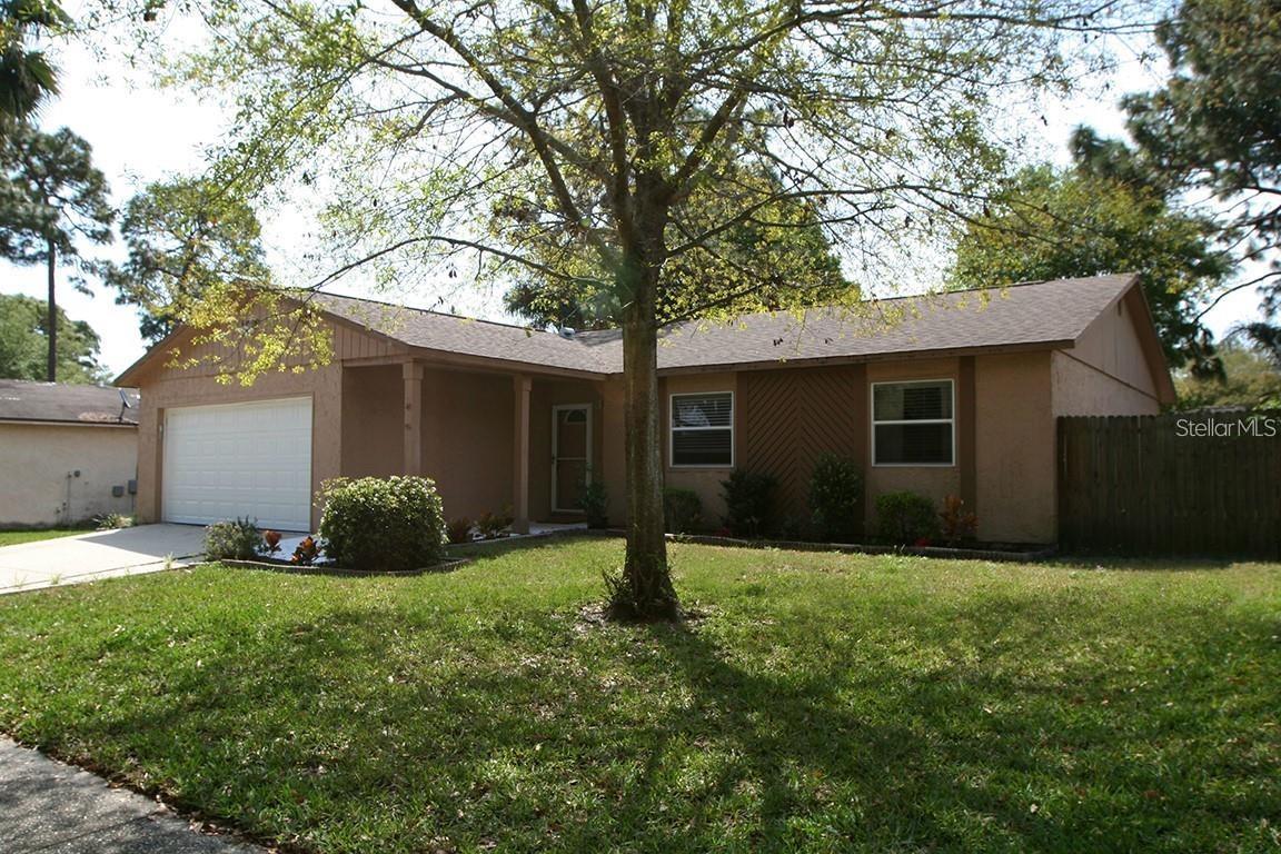 104 HILLCREST DR Property Photo 1