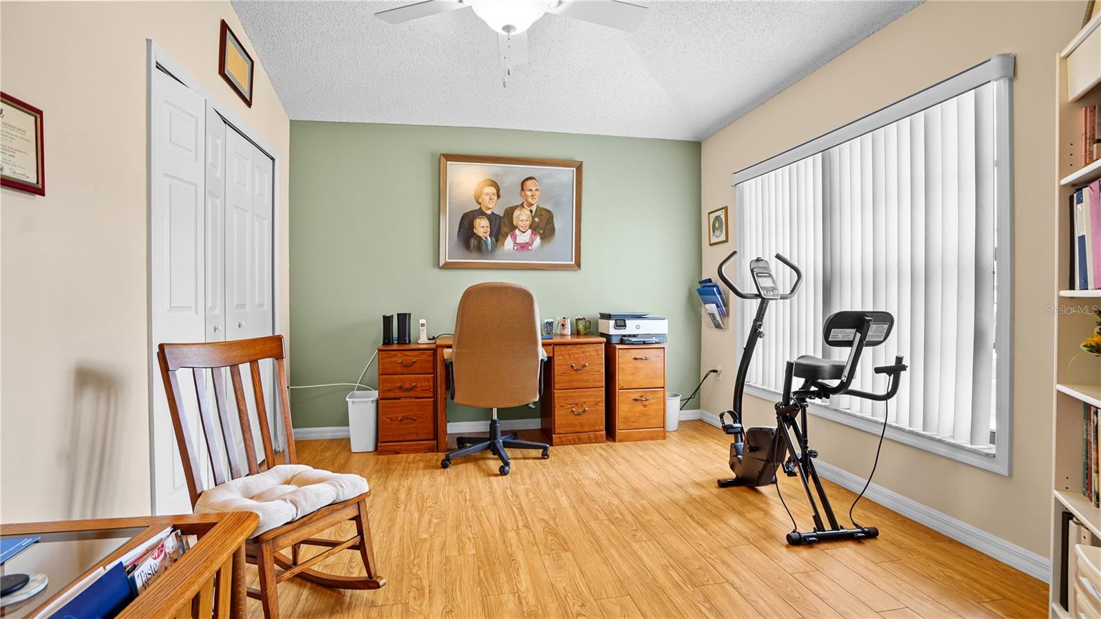 9221 Halberg Dr Property Photo 14