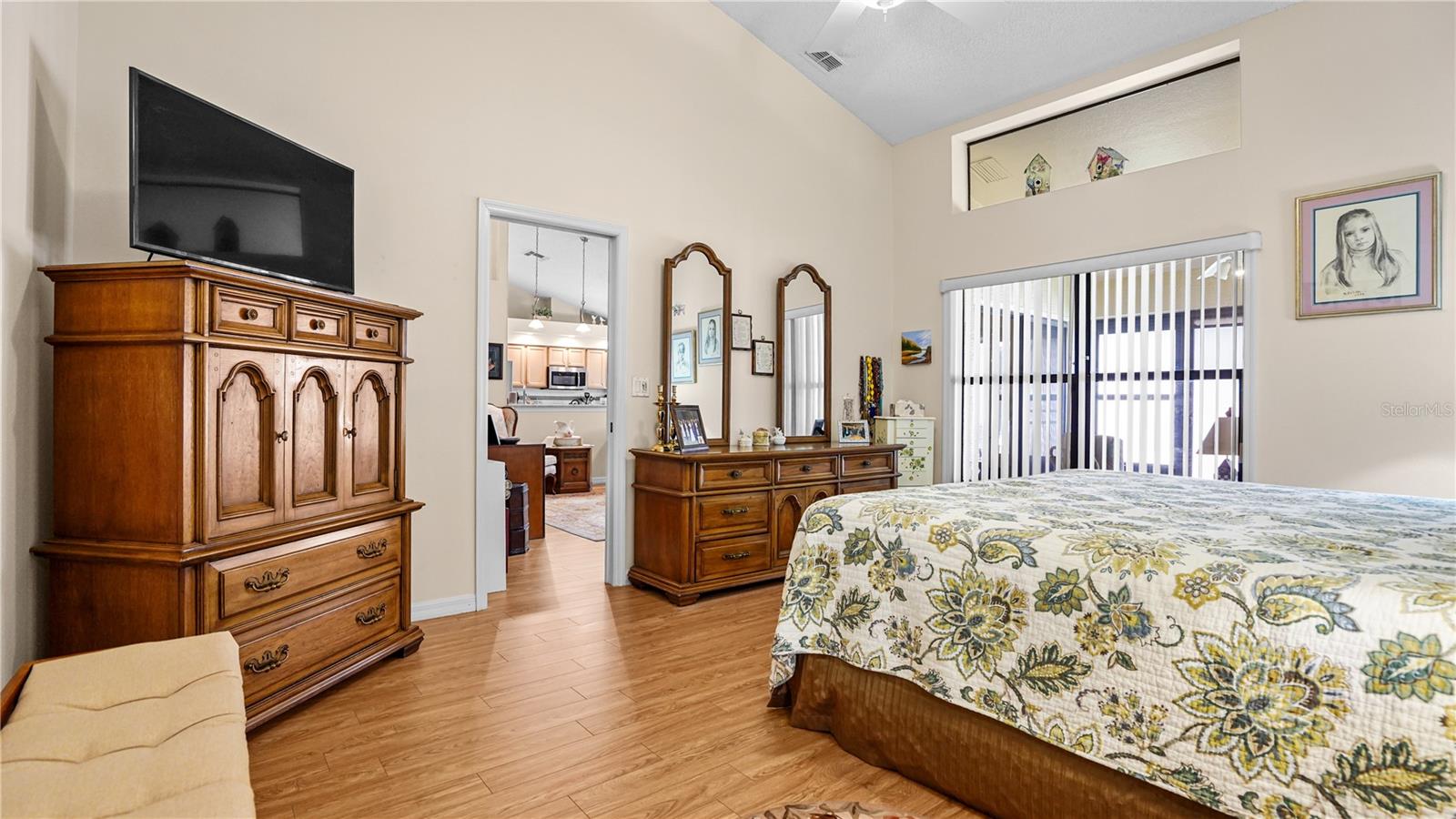 9221 Halberg Dr Property Photo 17
