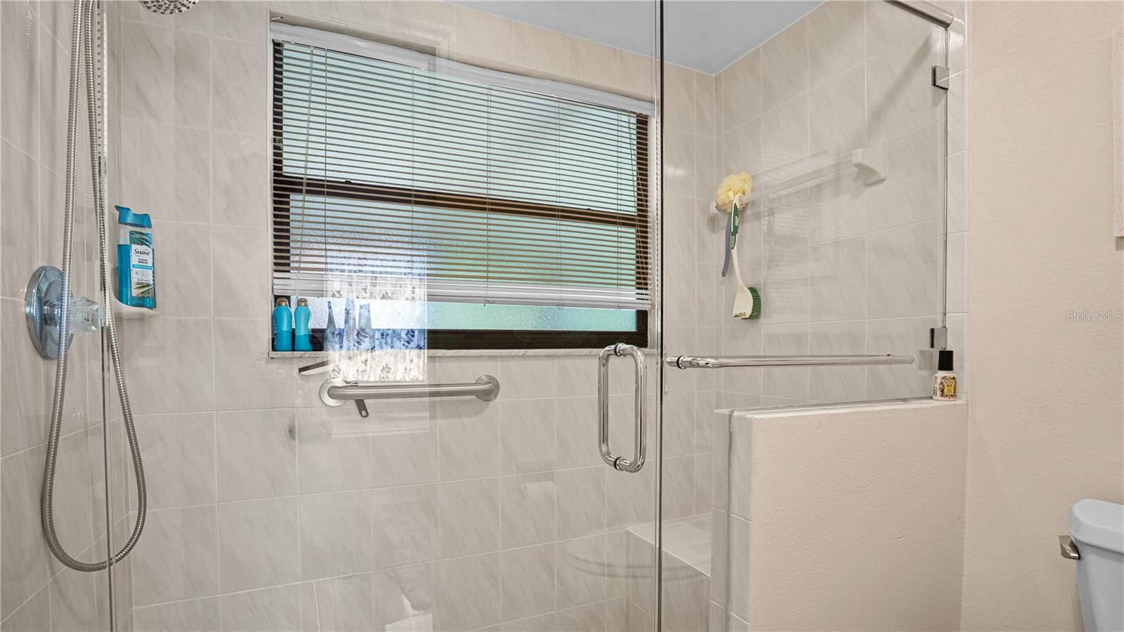 9221 Halberg Dr Property Photo 18