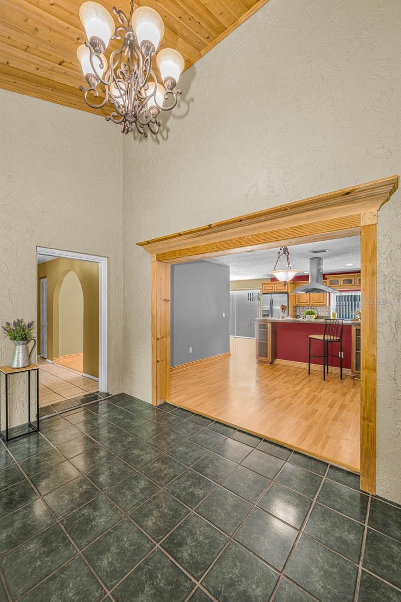 7812 Windward Way Property Photo 15
