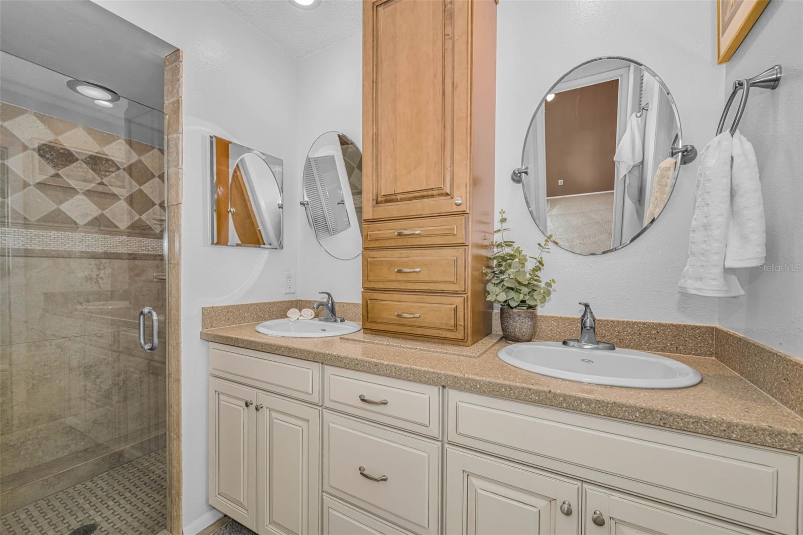 7812 Windward Way Property Photo 36