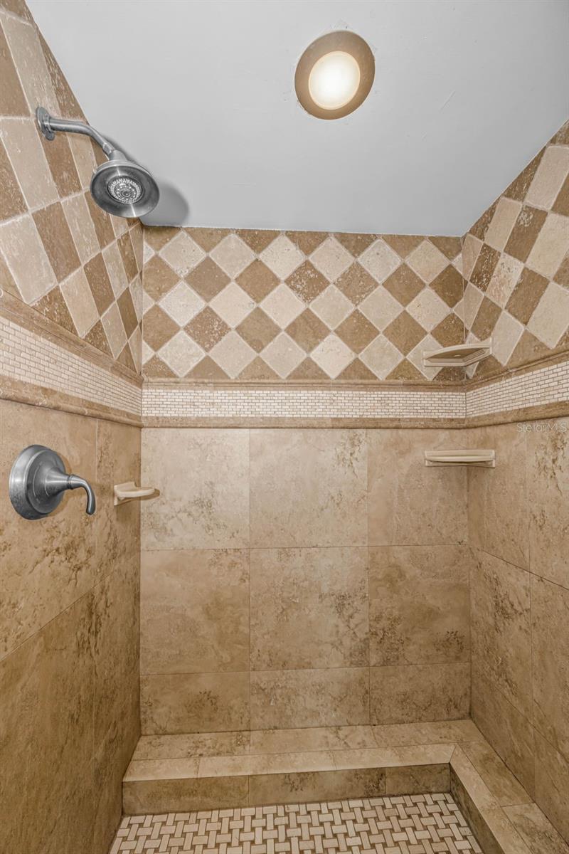 7812 Windward Way Property Photo 38