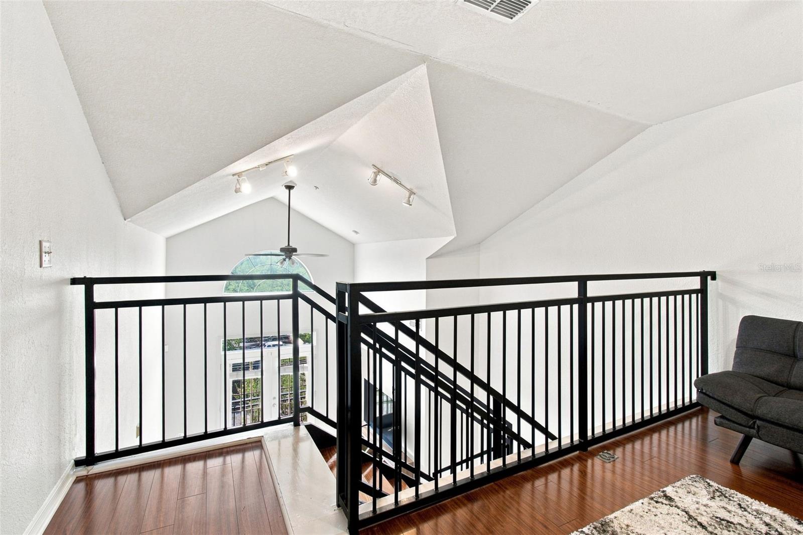 4221 W Spruce St #2425 Property Photo 34