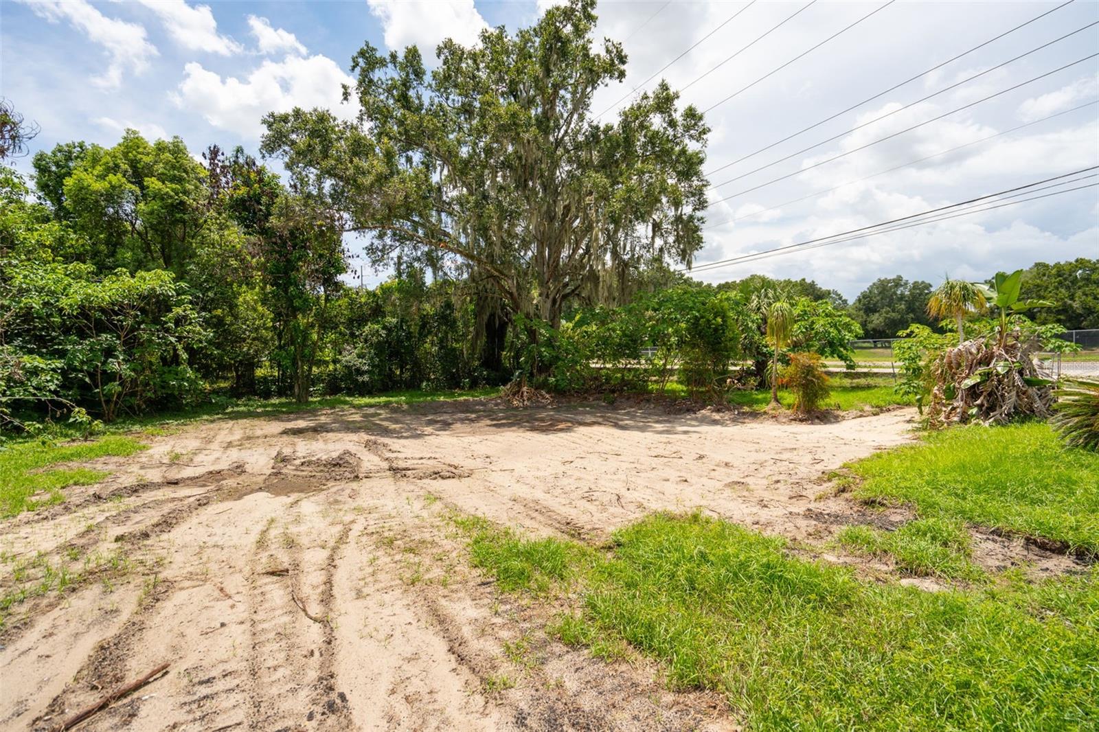 1305 Clarcona Rd Property Photo 9